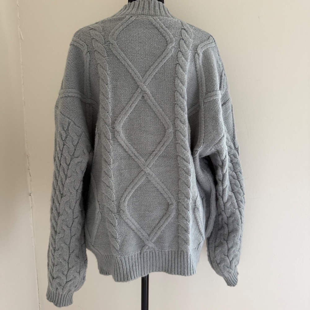 Official Taylor Swift Tortured Poets Gray Cable Knit Cardigan MD/LG Oversized - Picture 2 of 16